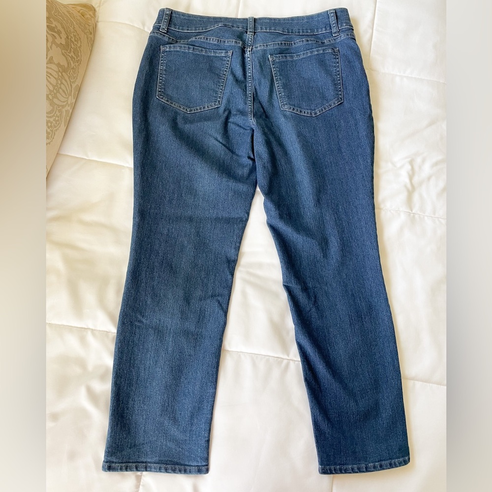 Cropped Jeans - Picture 4 of 9